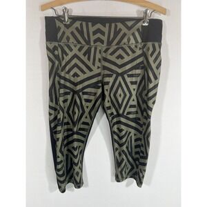 Lululemon Women's Cropped Leggings Size 10 Geometric Print